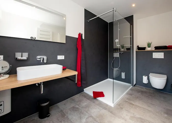 Merllorca 1 Og * צל אן דר מוזל